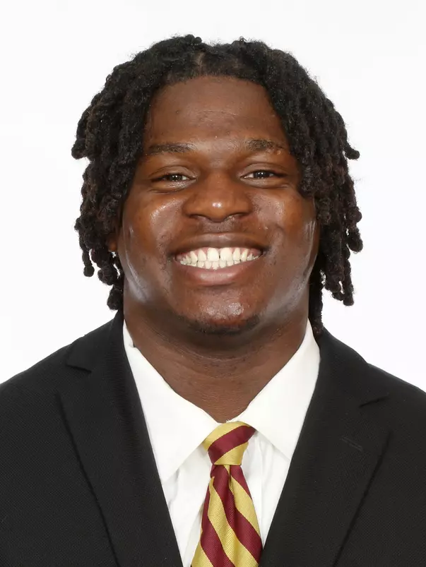 Headshots: Tylon Lee - Football
Use Image #25-001RL (078)