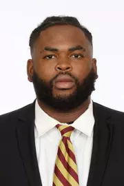 Headshots: Micah Pettus - Football
Use Image #25-001RL (074)