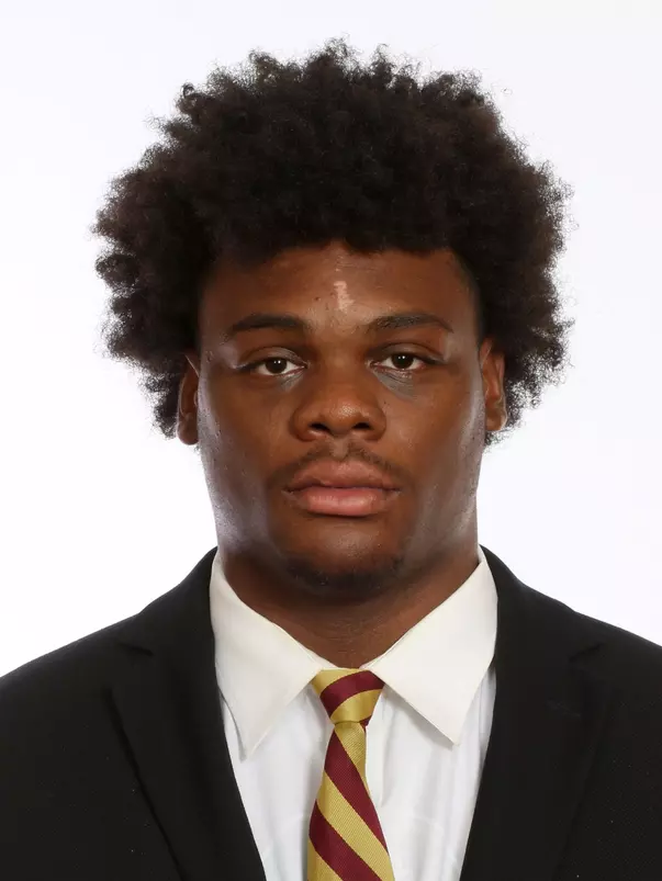 Headshots: Chavez Thompson - Football
Use Image #25-165RL (033)