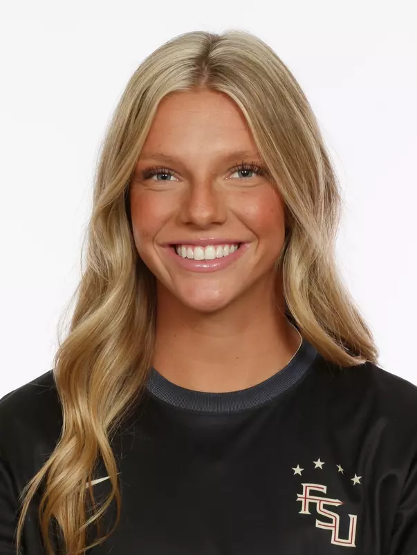 Headshots: Addie Todd - Soccer
Use Image #25-233RL (016)