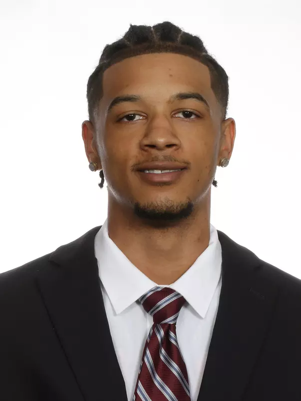 Headshots: Cam Miles - Men's Basketball
Use Image #25-204RL (024)