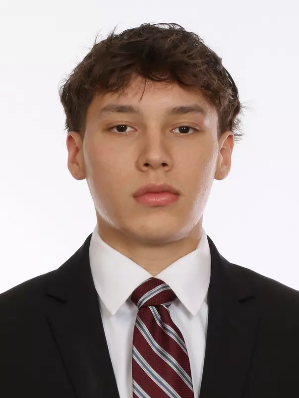 Headshots: Xavier Osceola - Men's Basketball
Use Image #25-252RL (018)