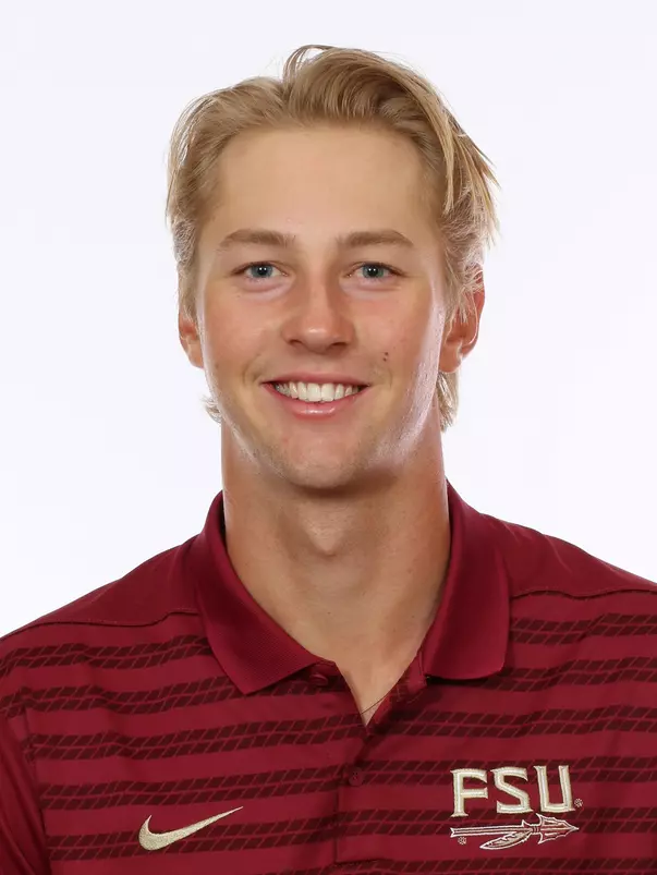 Headshots: Wilmer Edero - Men's Golf
Use Image #25-272RL (013)