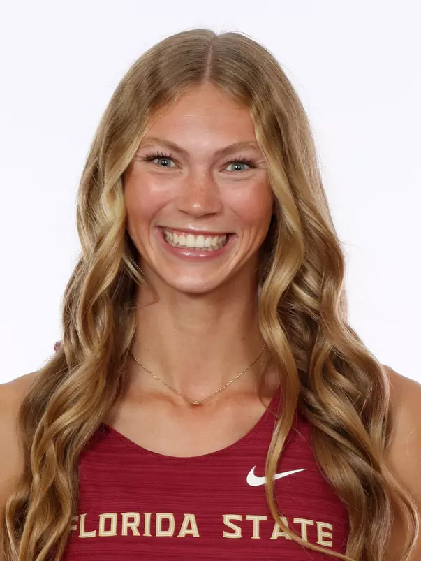 Headshots: Karlee DeGroot - Beach Volleyball
Use Image #25-286RL (004)