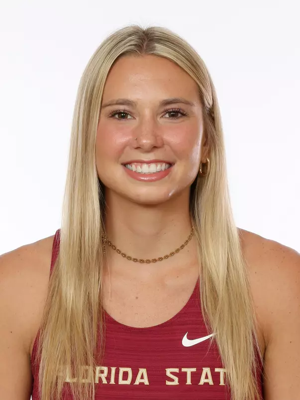 Headshots: McKenna Flaherty - Beach Volleyball
Use Image #25-297RL (003)
