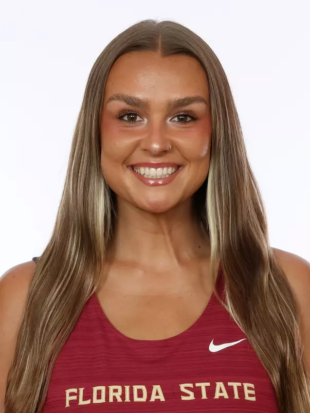 Headshots: Maddie Trusty - Beach Volleyball
Use Image #25-297RL (006)