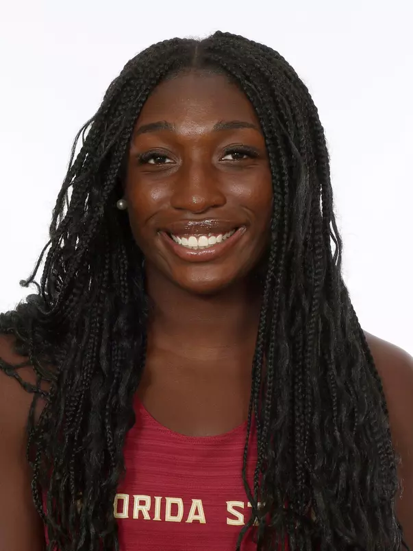 Headshots: Lennox Langham - Beach Volleyball
Use Image #25-286RL (057)