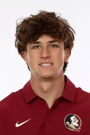 Headshots: Lleyton Arnold - Men's Swimming & Diving
Use Image #25-289RL (010)