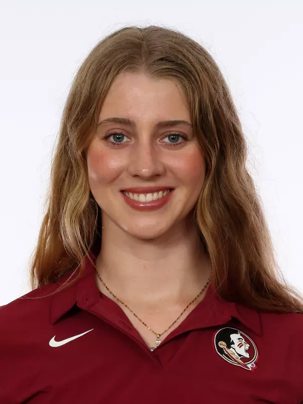 Headshots: Mary Leigh Hardman - Women's Swimming & Diving
Use Image #25-289RL (008)