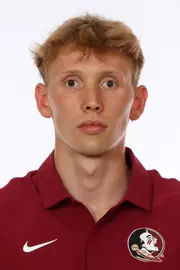 Headshots: Fred Lindholm - Men's Swimming & Diving
Use Image #25-289RL (086)