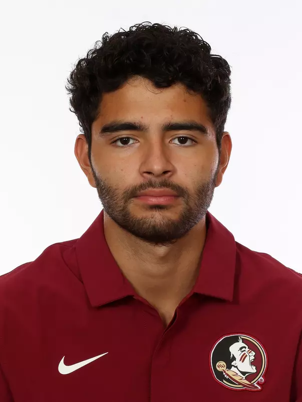Headshots: Carlos Martinez - Men's Swimming & Diving
Use Image #25-289RL (028)