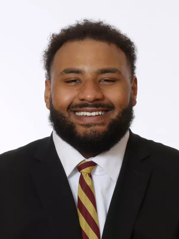 Headshots: Bradyn Joiner - Football
Use Image #26-015RL (018)