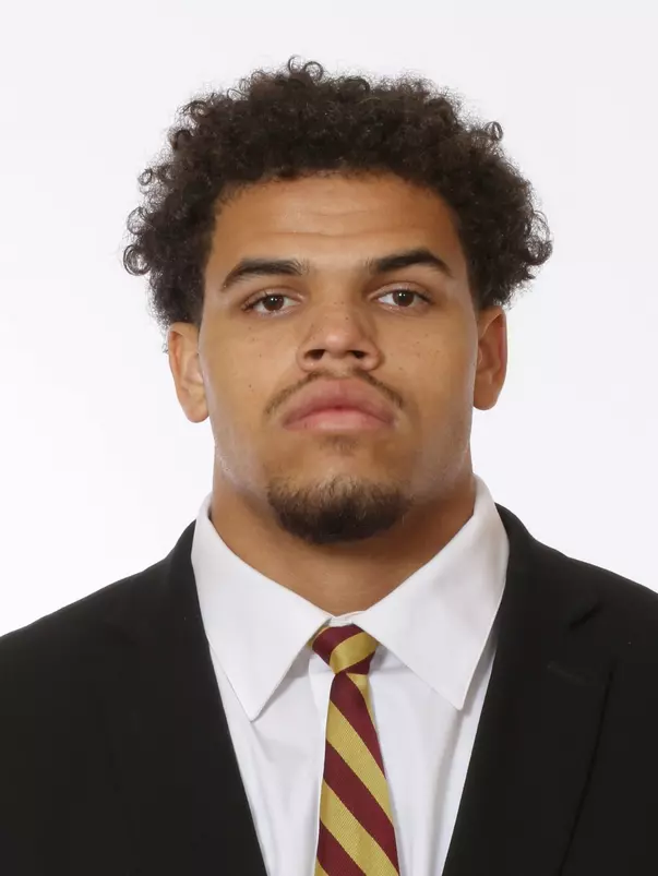 Headshots: Jordan Sanders - Football
Use Image #26-015RL (033)