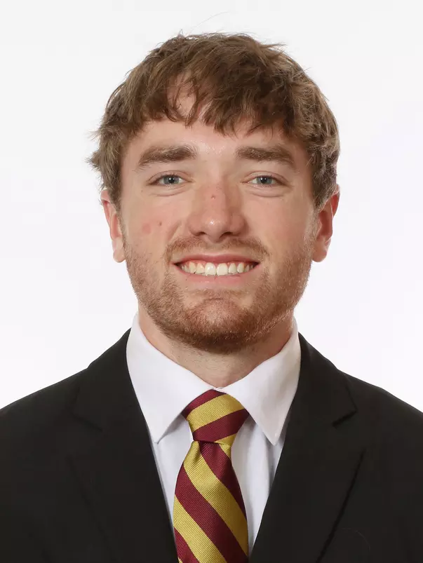 Headshots: Aiden Malone - Men's Basketball Student Manager
Use Image #25-321RL (100)