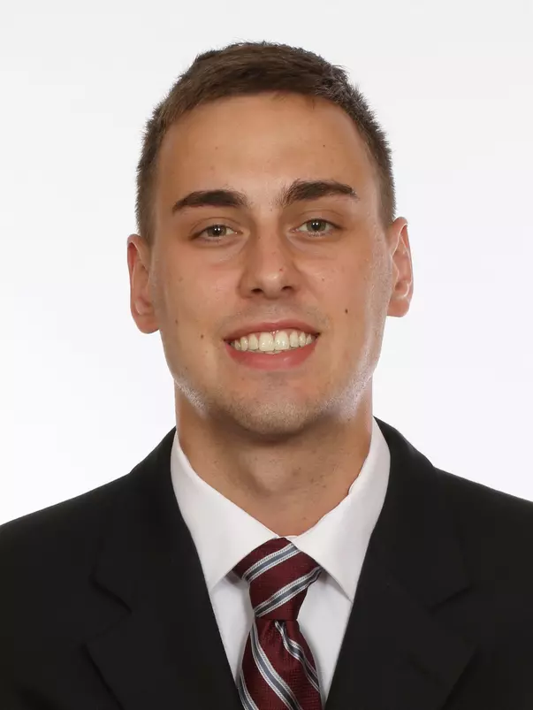 Headshots: Jayson Woodrich - Men's Basketball Manager
Use Image #25-252RL (014)
