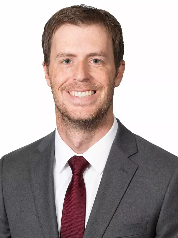 Kane McGuire Coat & Tie