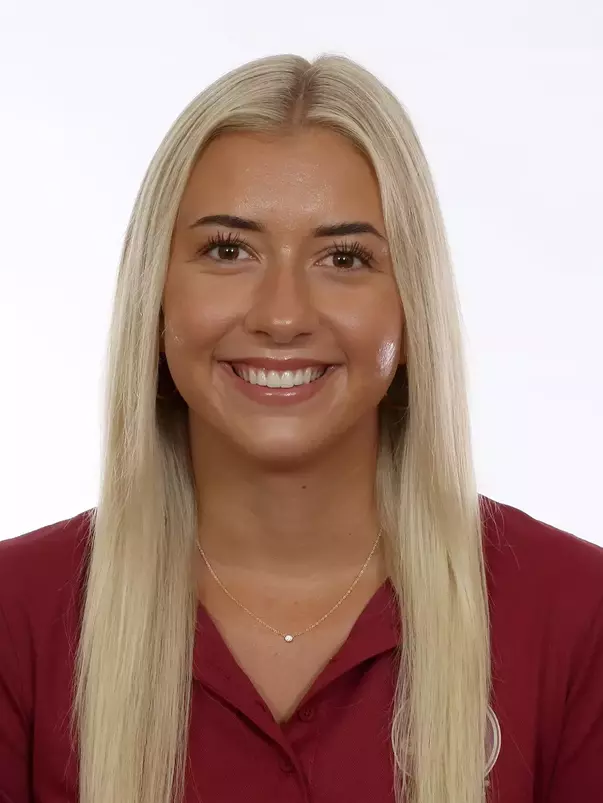 Headshots: Haley Davis