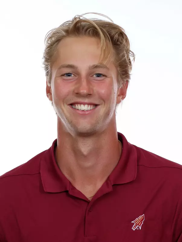 Headshots: Wilmer Edero - Men's Golf
Use Image #26-215RL (004)