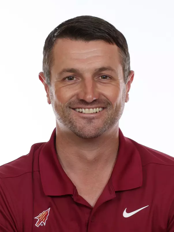 Headshots: Matt Walton - Men's & Women's Golf Assistant Coach
Use Image #26-215RL (003)