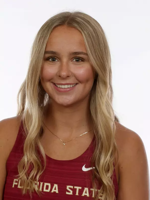 Headshots: Brynn Hughbanks - Beach Volleyball
Use Image #26-232RL (010)