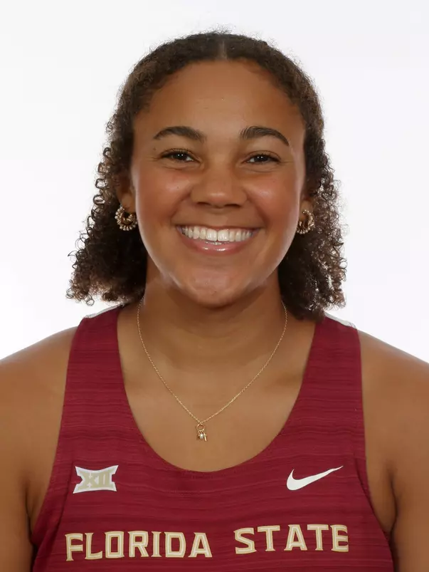 Headshots: Myriah Massey - Beach Volleyball
Use Image #26-232RL (030)