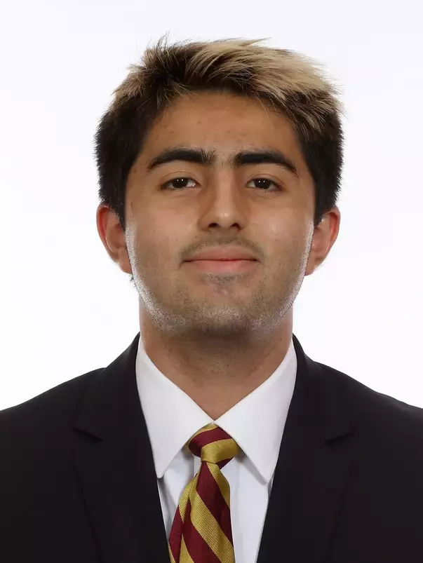 Headshots: Emi Moreno - Men's Basketball Manager
Use Image #26-245RL (013)