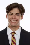 Headshots: Sloan Reiss - Men's Basketball Manager
Use Image #26-245RL (007)