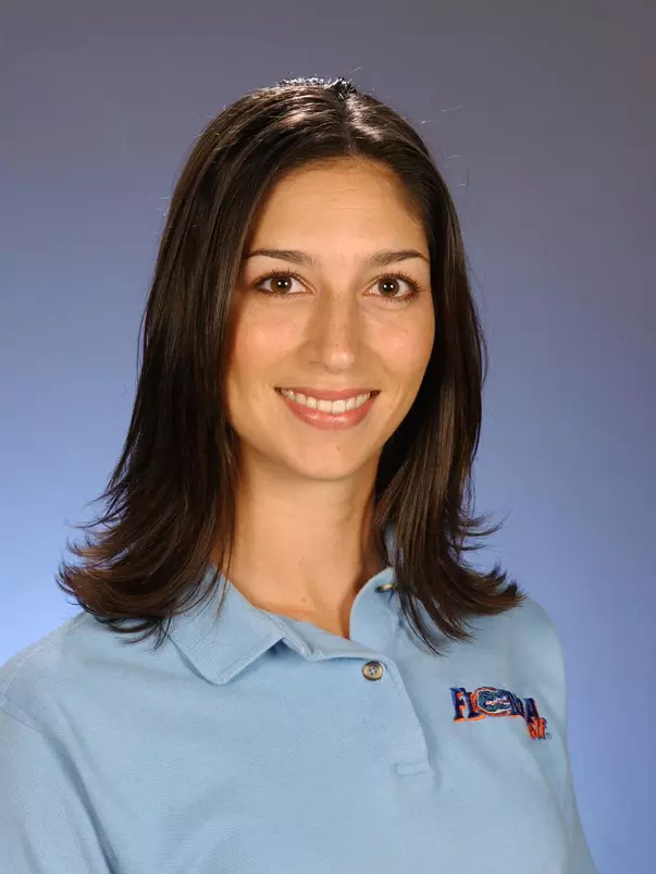Tarah McNaughton - 2005-06 Women's Golf