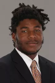 Keivonnis Davis headshot