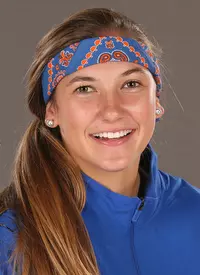 Caroline Knop headshot