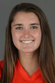 Samantha Earle headshot