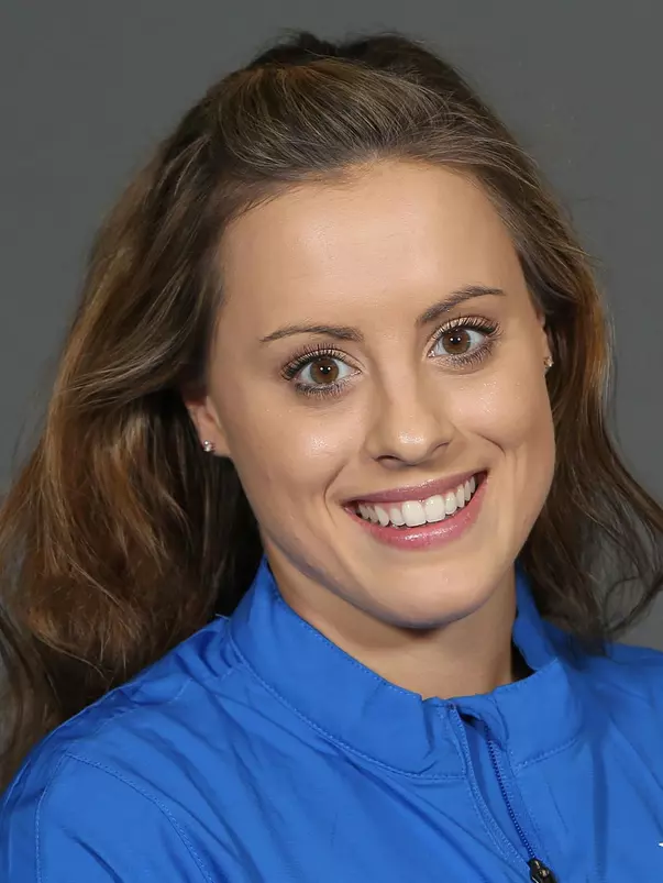 Grace McLaughlin - 2018 head & shoulders photo