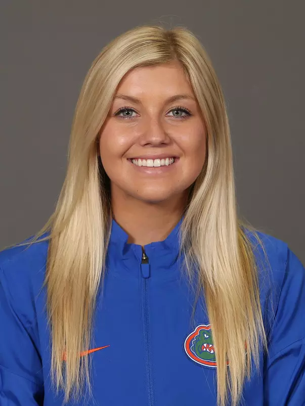 SampsonHaven_headshot_170907_9800.jp