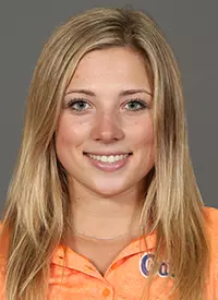 Sierra Brooks headshot