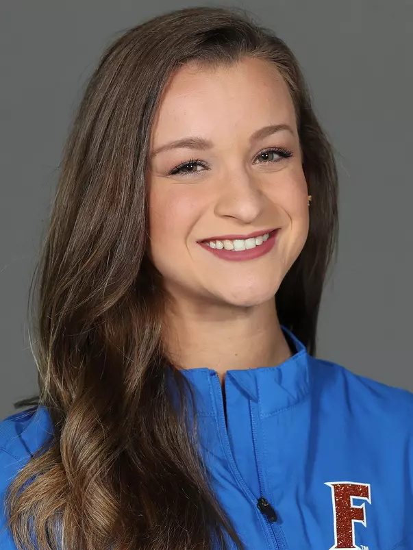 Amanda Cheney - 2019 head & shoulders photo
