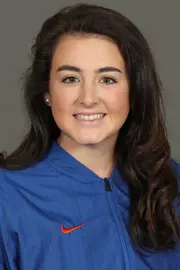 PageJosie_headshot_190110_8743_.jpg