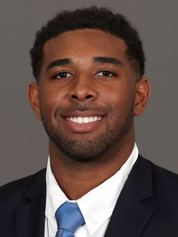 Quaylin Crum, Headshot