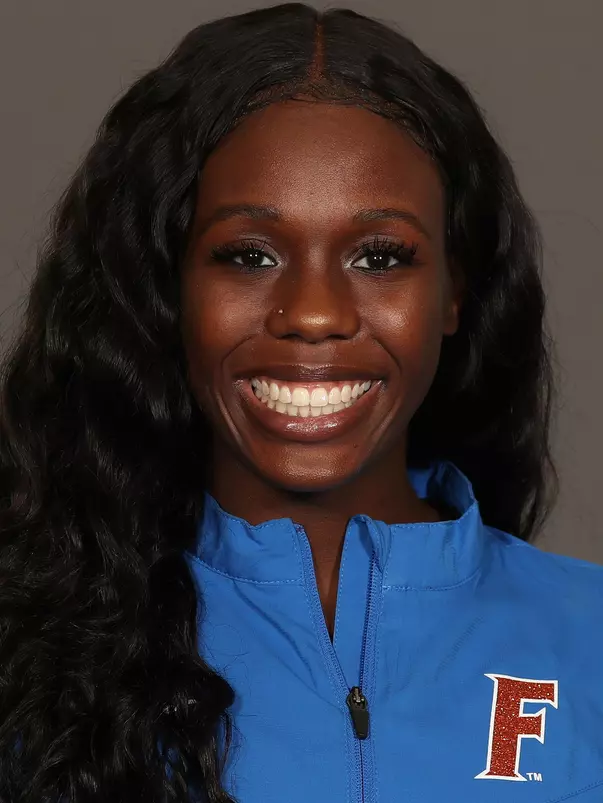 Sierra Alexander, Headshot