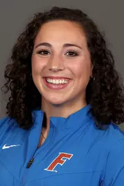 Amelia Hundley, Headshot