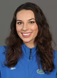 Vanessa Pearl, Headshot