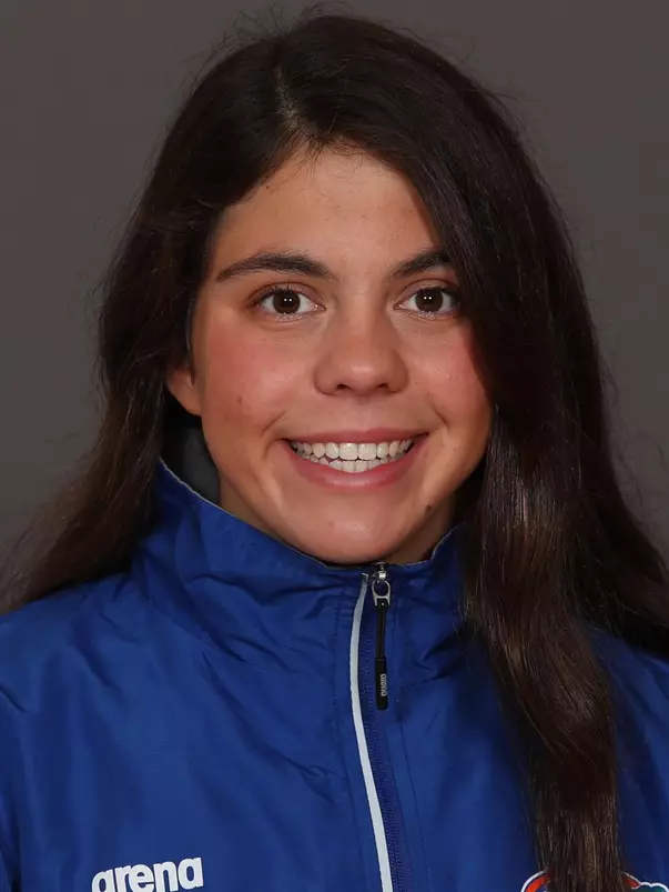 Ellie Zweifel Headshot