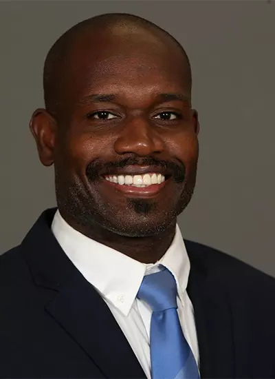 Jules Montinar 2021 headshot