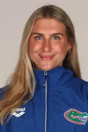 HattonEllie_Headshot