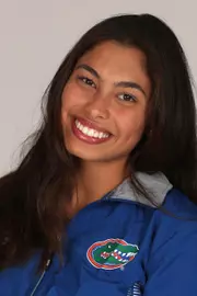 PerezElizabeth_Headshot
