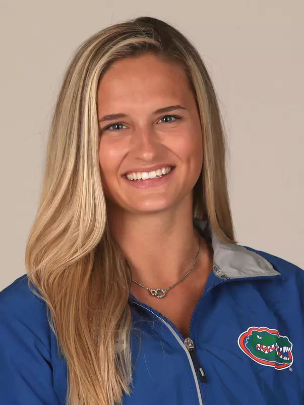 SniderLauren_Headshot