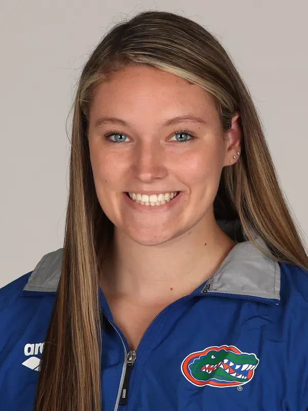 ZettelBrooke_Headshot