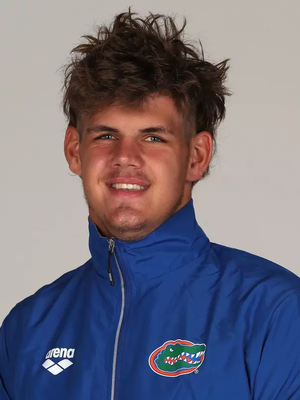 BujakUptonTyson_Headshot_