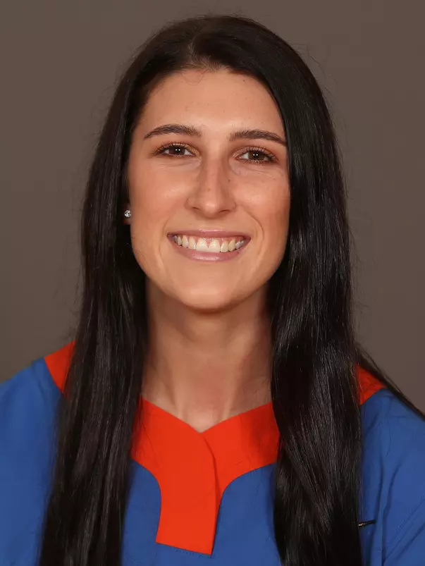 PittmanHaley_Softball_Headshot_210827_7496