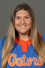 Gigante_Olivia_Softball_Headshot_220830_1275_.jpg