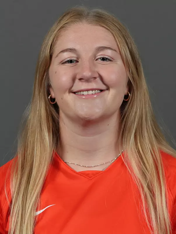 BiceParis_Soccer_Headshot_230727_2016_